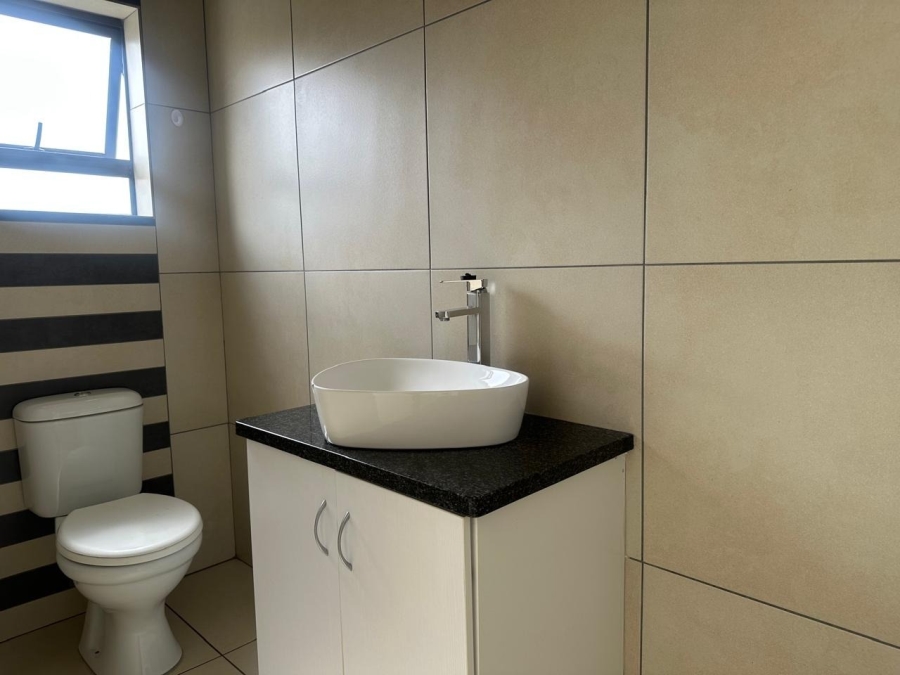To Let 3 Bedroom Property for Rent in Cashan North West